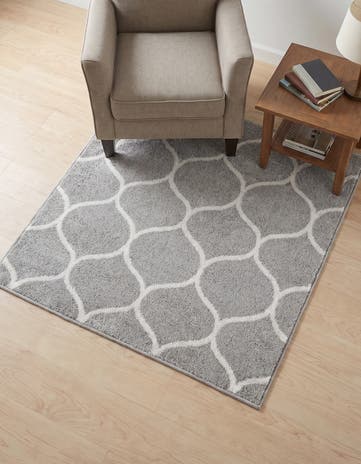 Light Gray Trellis Frieze Square Rug