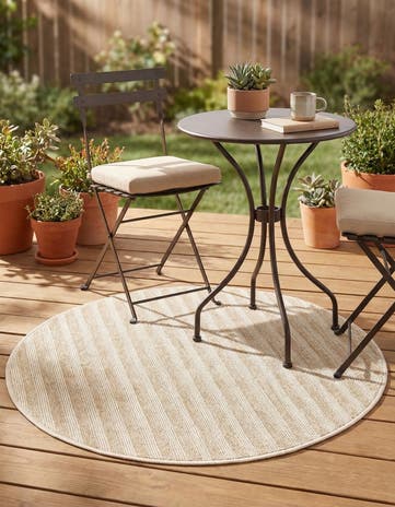 3' x 3' Easy-Clean Sabrina Soto Indoor / Outdoor Round Rug