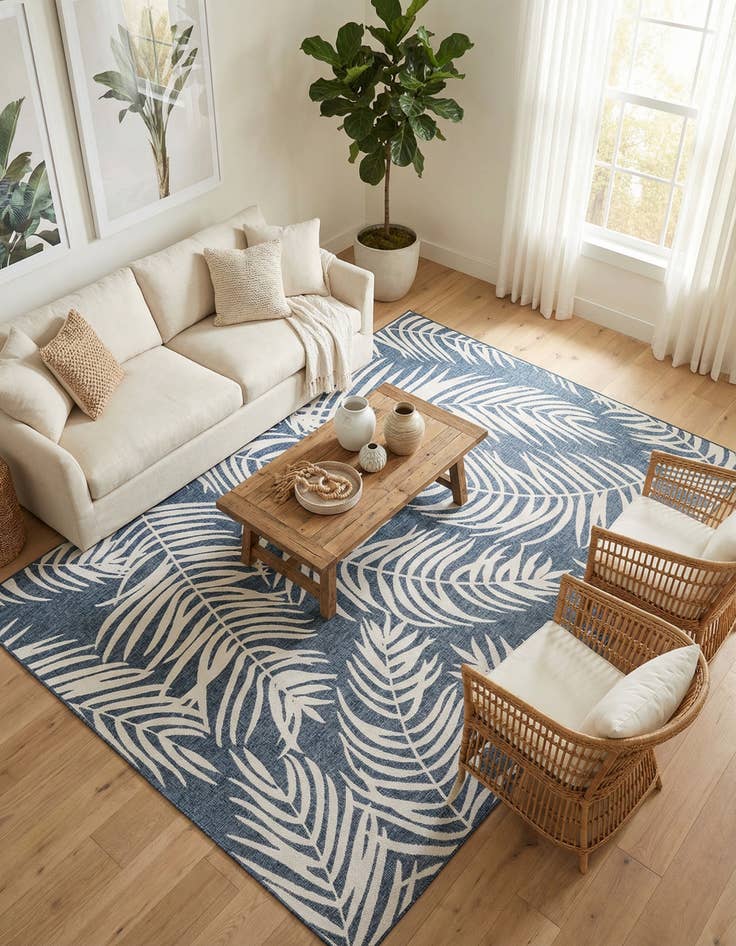 Detail image of 10' x 14'  Washable Botanical Indoor / Outdoor Rug