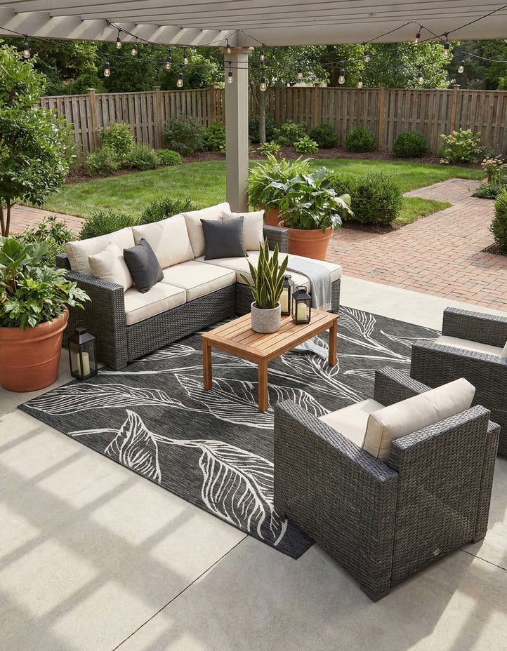 7' 10 x 11' Easy-Clean Botanical Indoor / Outd...