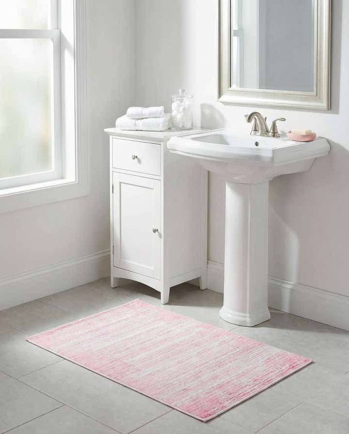 2' x 3' Kamala Washable Rug