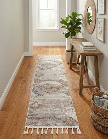 2' x 8' Cherokee Runner Rug