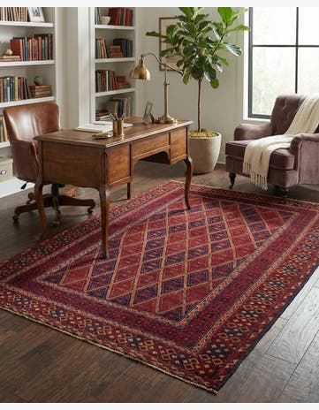 4' 10 x 6' 5 Hand Knotted Sumak Wool Rug
