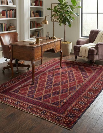 4' 10 x 6' 5 Hand Knotted Sumak Wool Rug