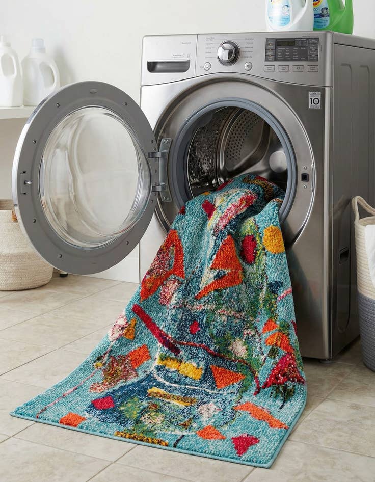 Detail image of  2' 2 x 3'  Washable Vivid Rug