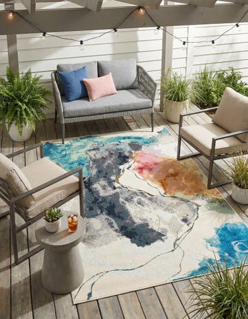4' 1 x 6' 1 Easy-Clean Modern Indoor / Outdoor Rug