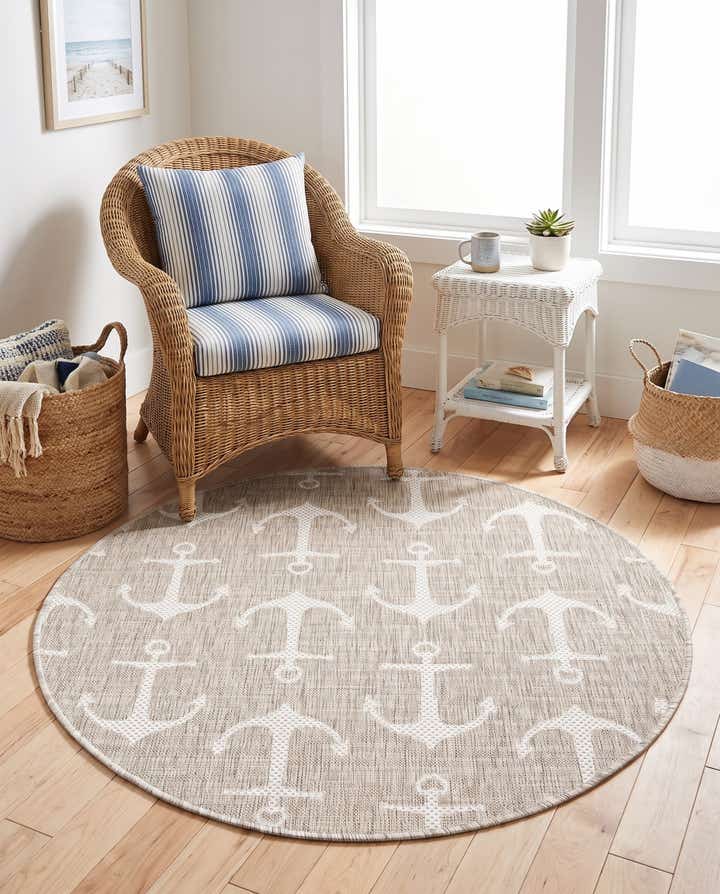 4' x 4' Easy-Clean Coastal Indoor / Outdoor Round Rug