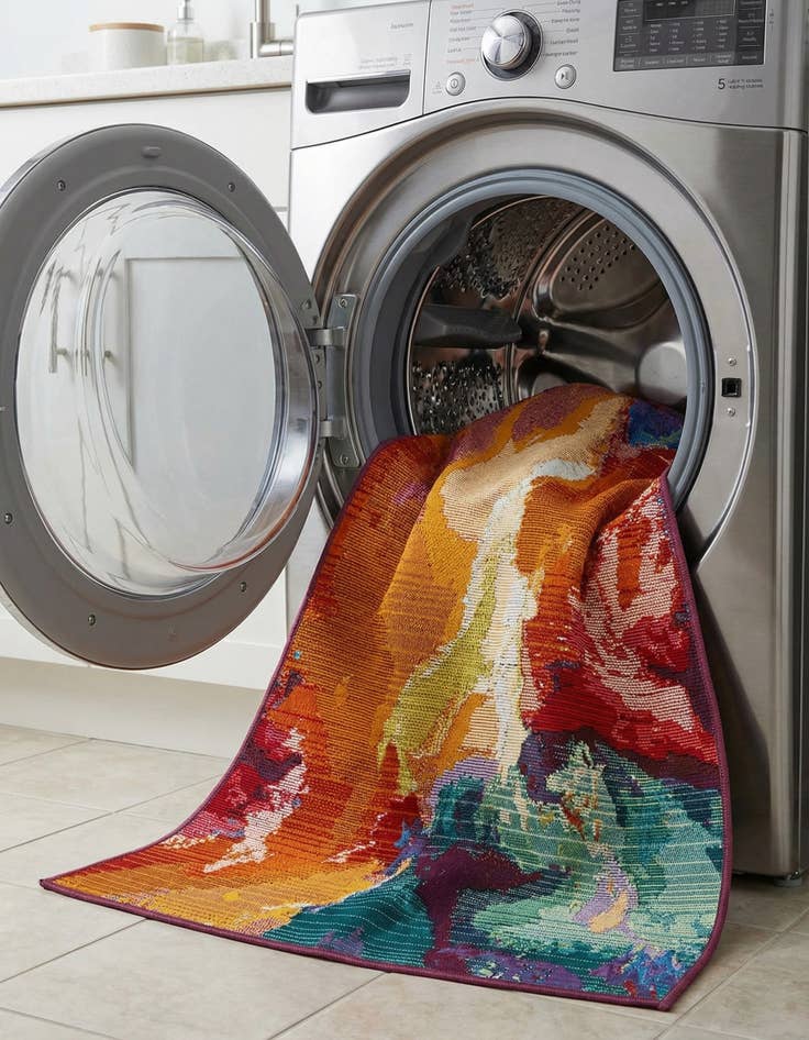 Detail image of 2' x 3'  Washable Modern Indoor / Outdoor Rug