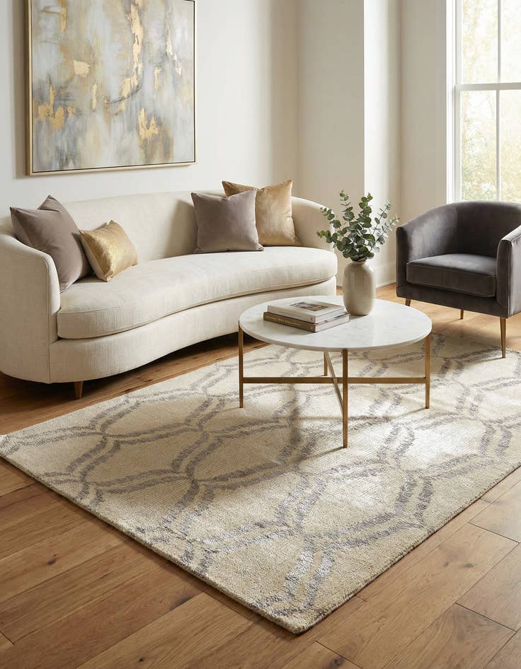 Detail image of 3' 9 x 6'  Hand Knotted Darya Rug