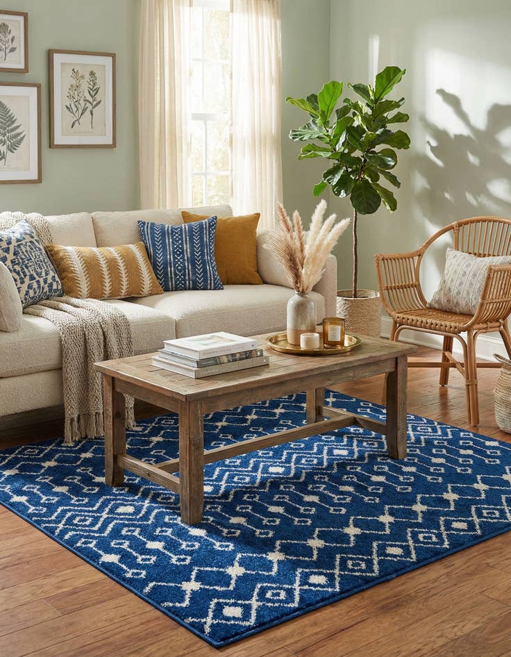 Detail image of 4' x 4' Moroccan Trellis Square Rug