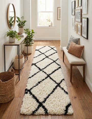 Pearl and Black Infinity Shag Runner Rug