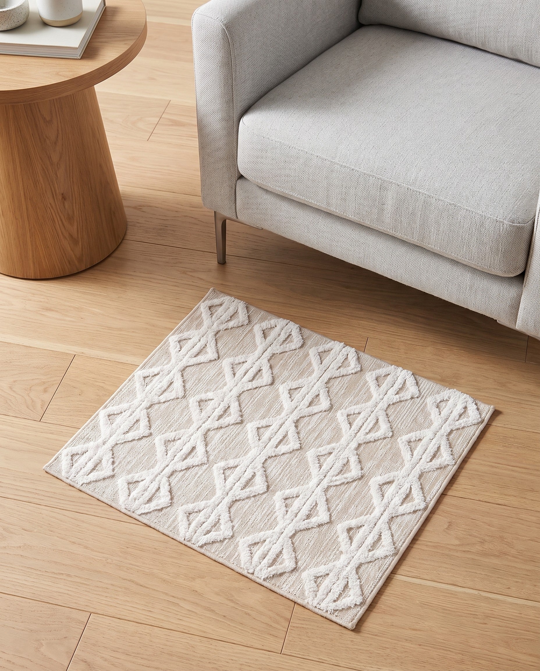 1' 3 x 1' 4 Sabrina Soto Casa Palma Sample Rug
