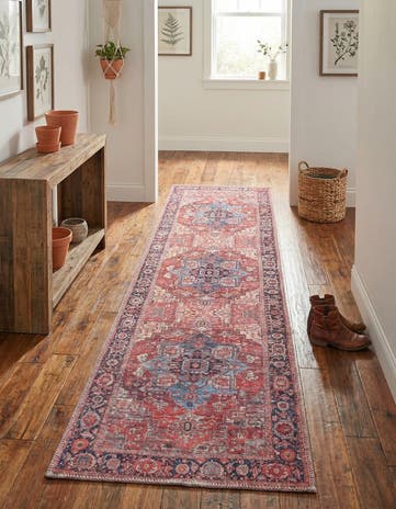 2' x 8' Washable Maahru Runner Rug