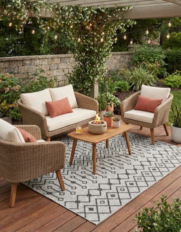 Gray Easy-Clean Lattice Indoor / Outdoor Square Rug