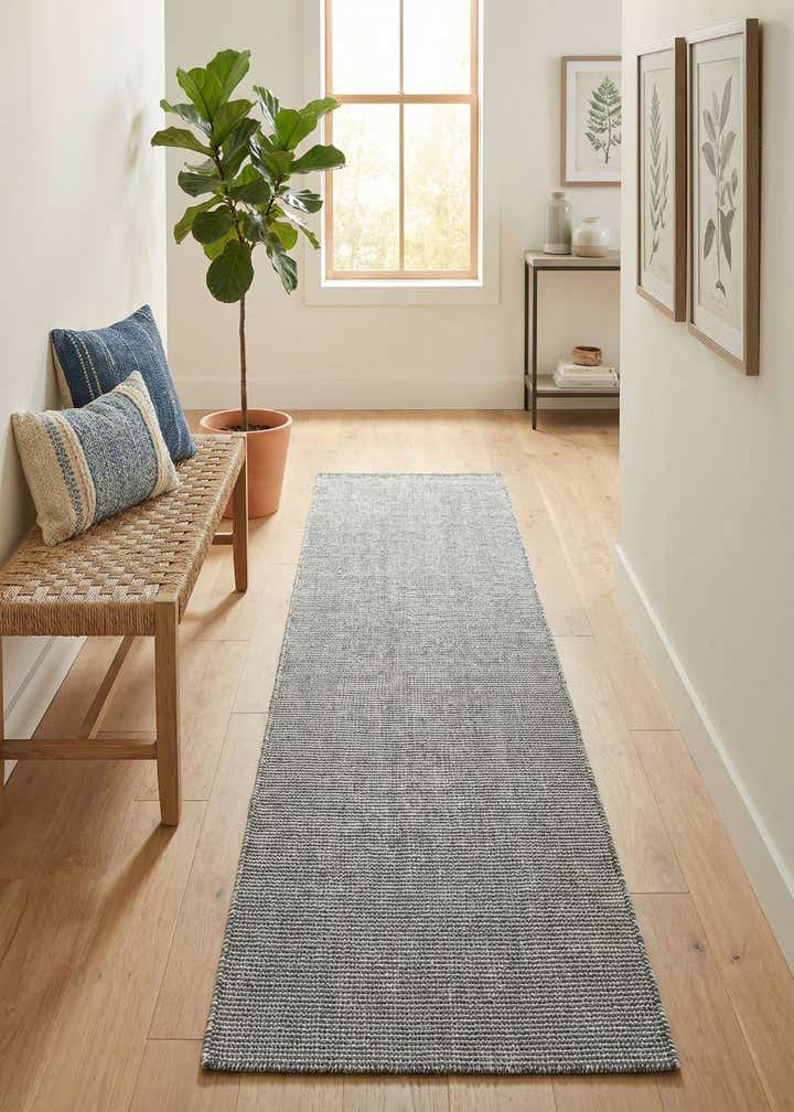 2' 7 x 10' Easy-Clean Jill Zarin Palm Springs Indoor / Outdoor Runner Rug