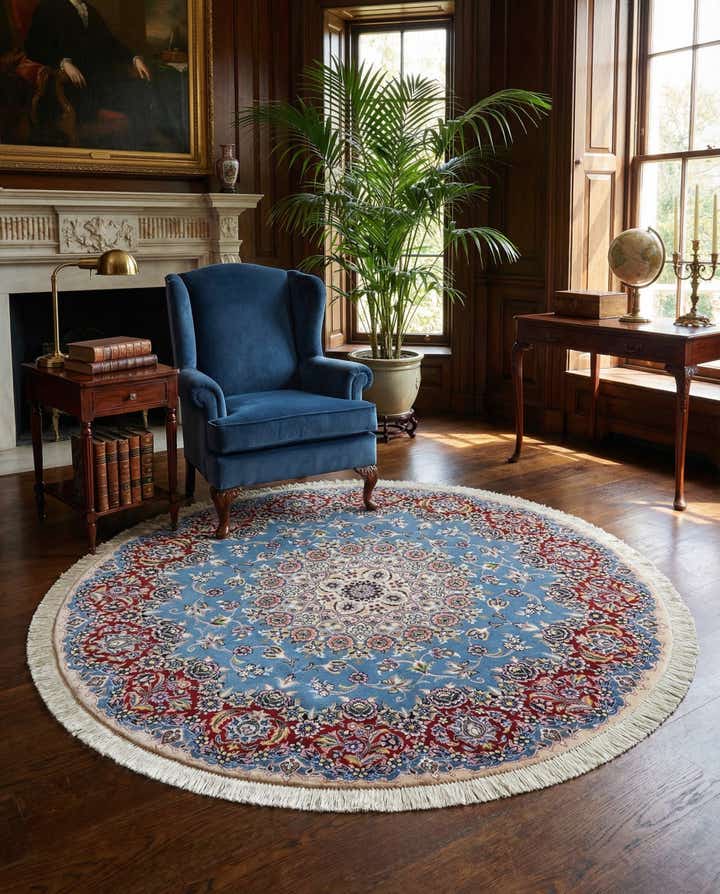 4' 11 x 4' 11 Nain Round Rug