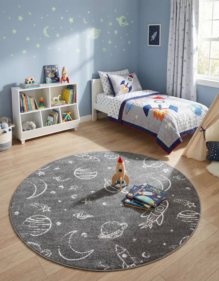 Detail image of 5' 3 x 5' 3 Planets Whimsy Kids Round Rug