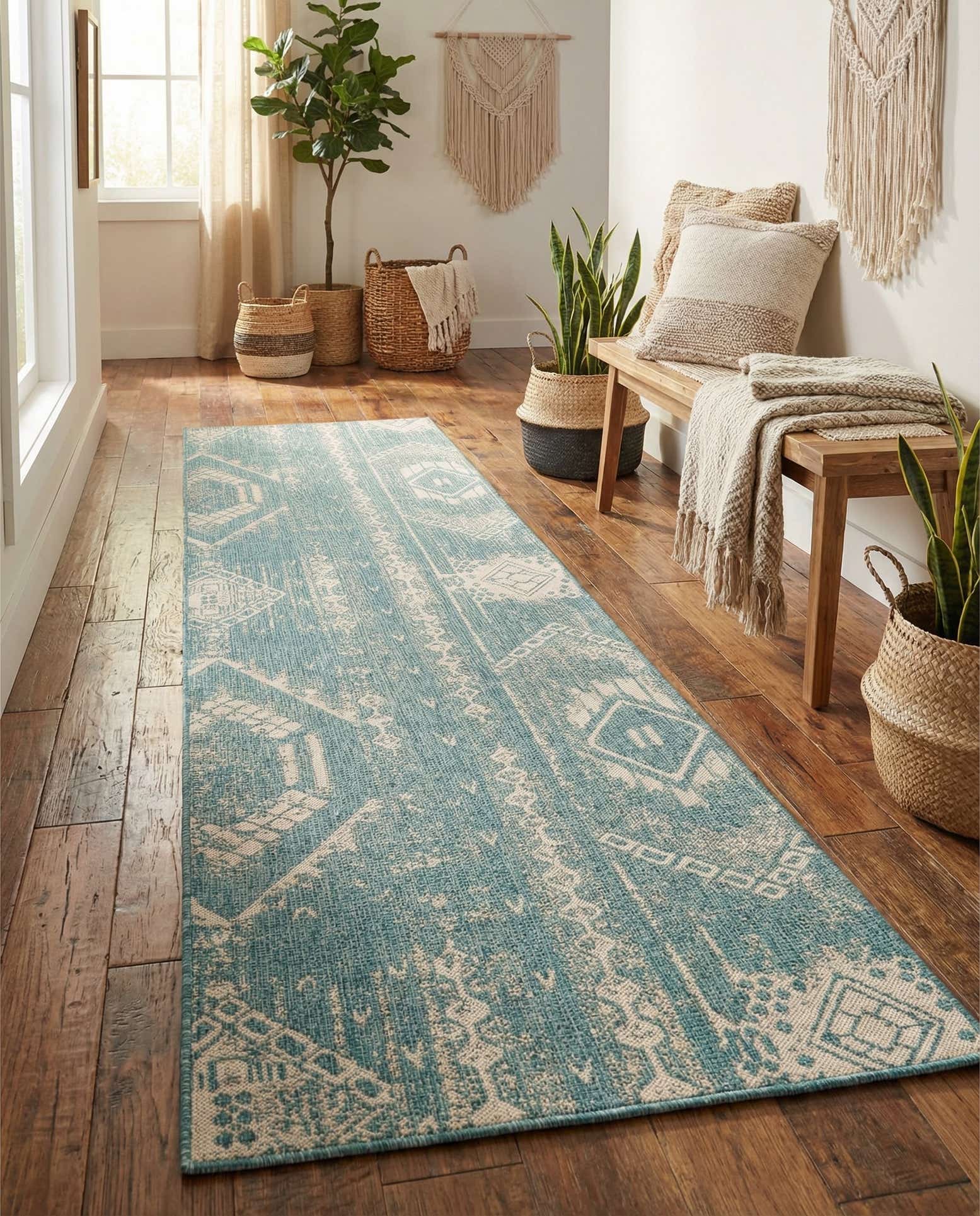 3' 3 x 14' Easy-Clean Bohemian Indoor / Outdoor Runner Rug