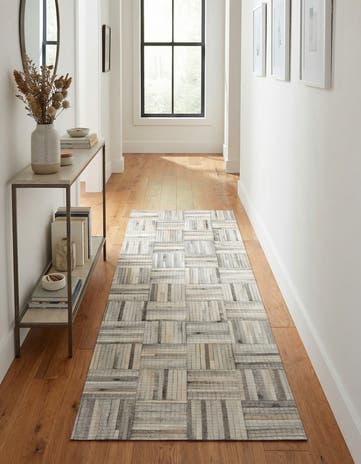 2' 2 x 6' 1 Cowhide Leather Runner Rug