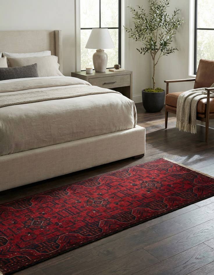 Detail image of  2' 8 x 6' 4  Hand Knotted Khal Mohammadi Wool Runner Rug