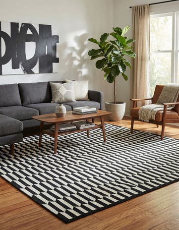 Black and White Milano Square Rug