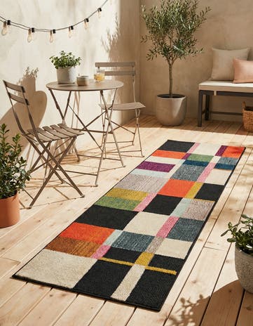2' x 6' Easy-Clean Casablanca Indoor / Outdoor Runner Rug