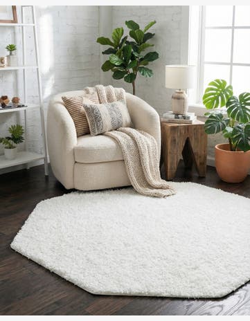 Snow White Everyday Shag Octagon Rug