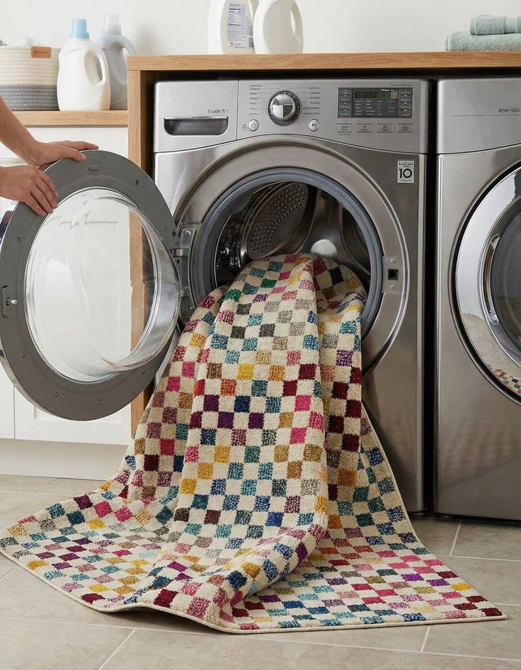 Detail image of 5' x 8'  Washable Spectrum Rug