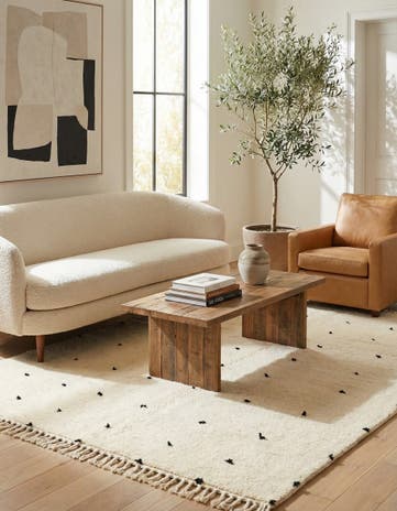 5' 2 x 8' 5 Hand Knotted Moroccan Wool Rug