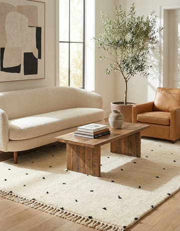 5' 2 x 8' 5 Hand Knotted Moroccan Wool Rug