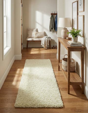 2' x 6' Solid Shag Runner Rug