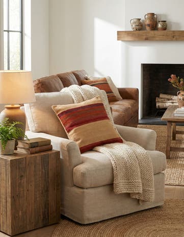 2' 4 x 2' 5 Hand Woven Pillow Wool Square Rug