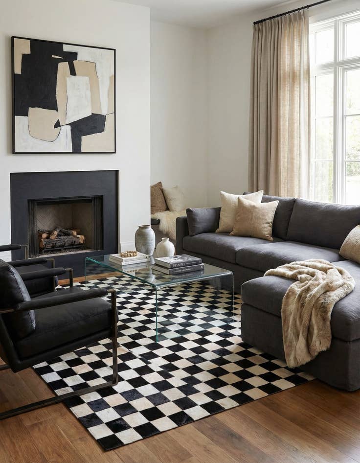 Detail image of 7' 11 x 9' 10 Cowhide Stocks Rug