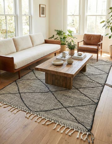 6' x 10' Hand Knotted Moroccan Wool Rug