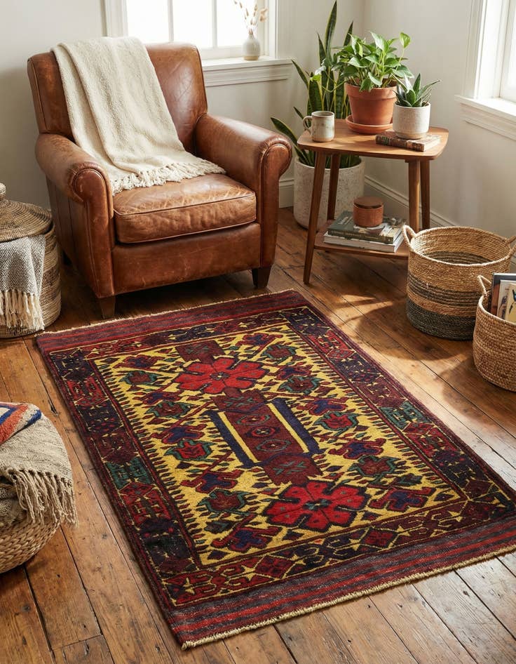 Detail image of  2' 8 x 4' 6  Hand Knotted Sumak Wool Rug