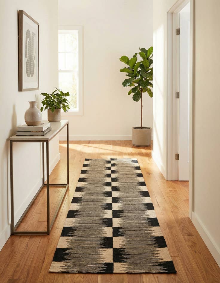 Detail image of 2' 6 x 8' 5  Hand Woven Kilim Modern Wool Runner Rug