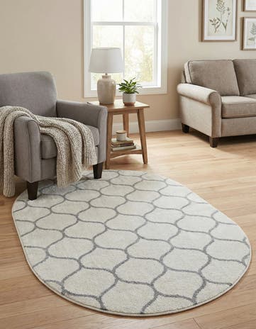 Ivory Lattice Frieze Oval Rug