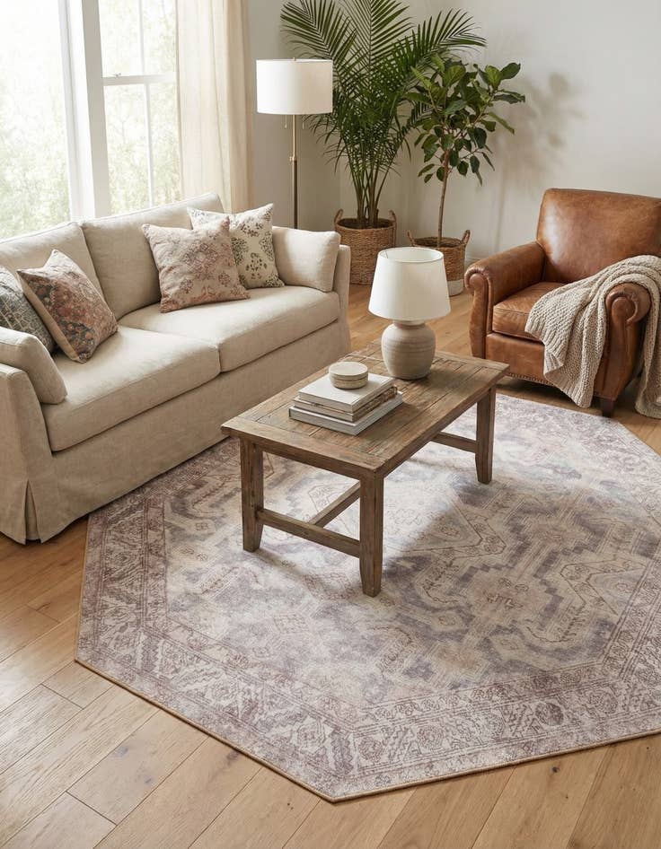 Detail image of 7' 6 x 7' 6 Washable Timeless Octagon Rug