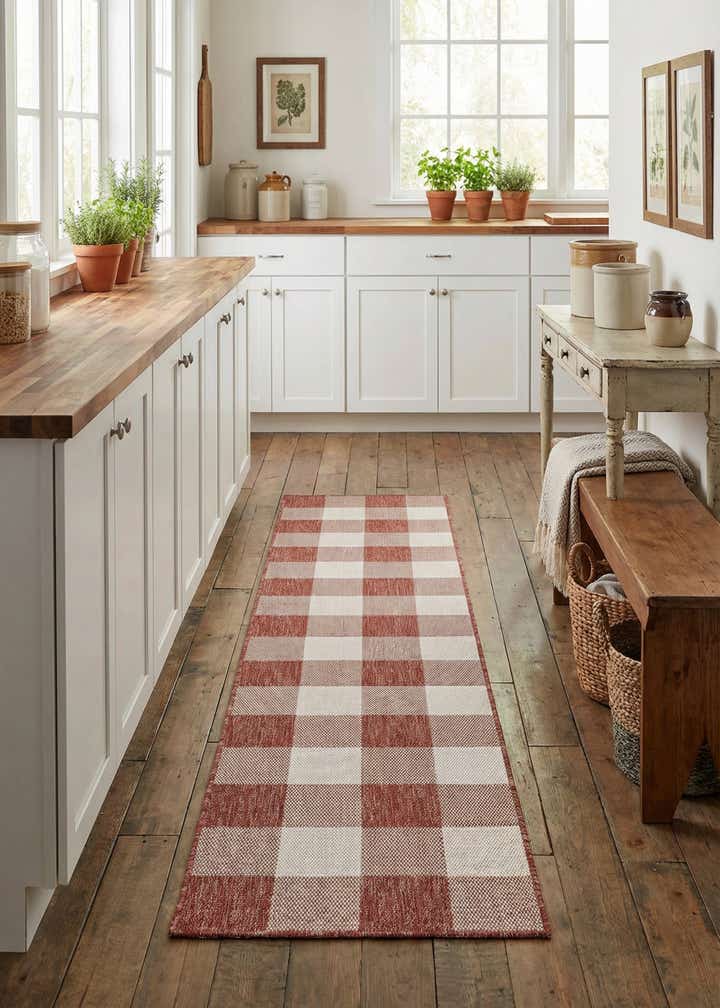 2' x 8' Easy-Clean Checkered Indoor / Outdoor Runner Rug
