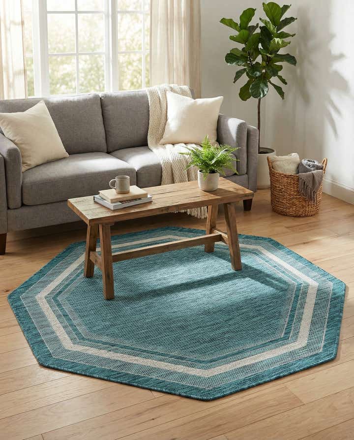 5' 3 x 5' 3 Easy-Clean Border Indoor / Outdoor Octagon Rug