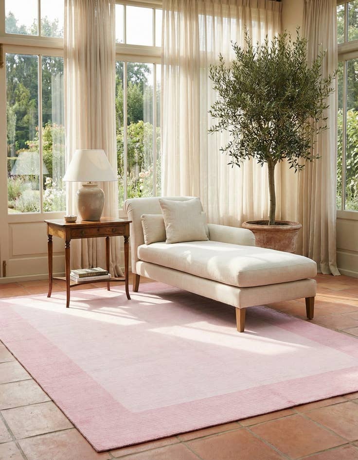 Detail image of 5' 5 x 7' 10 Darya Rug