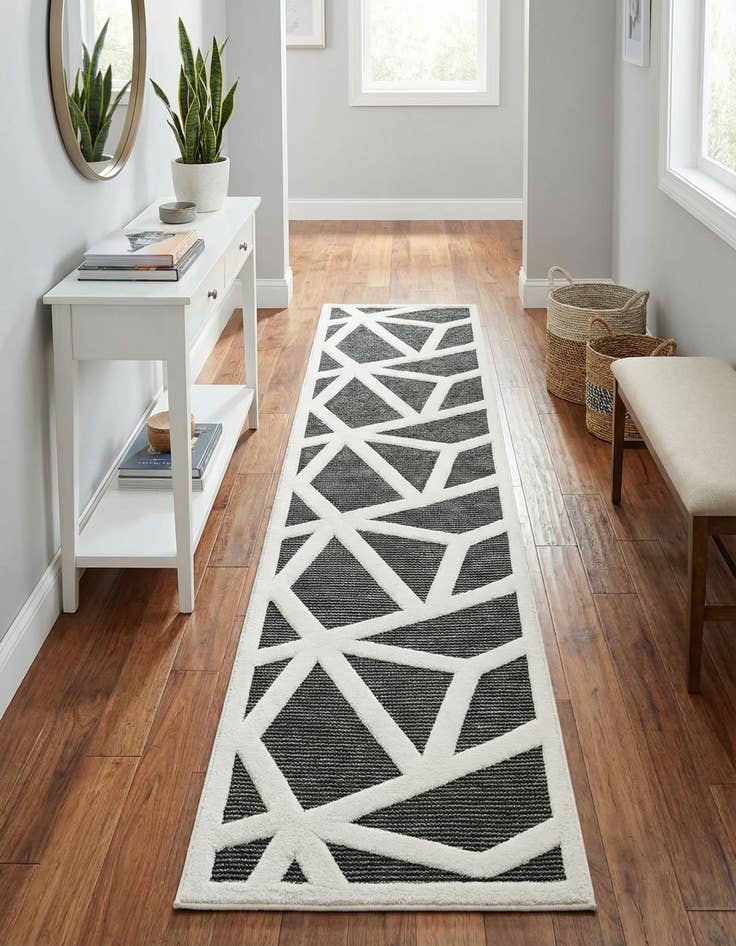 Detail image of 2' 7 x 12' Prismatic Runner Rug