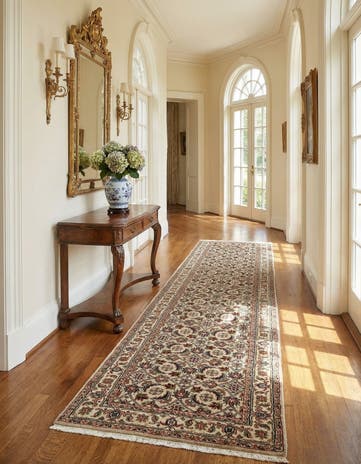 2' 6 x 9' 7 Hand Knotted Isfahan Wool Runner Rug