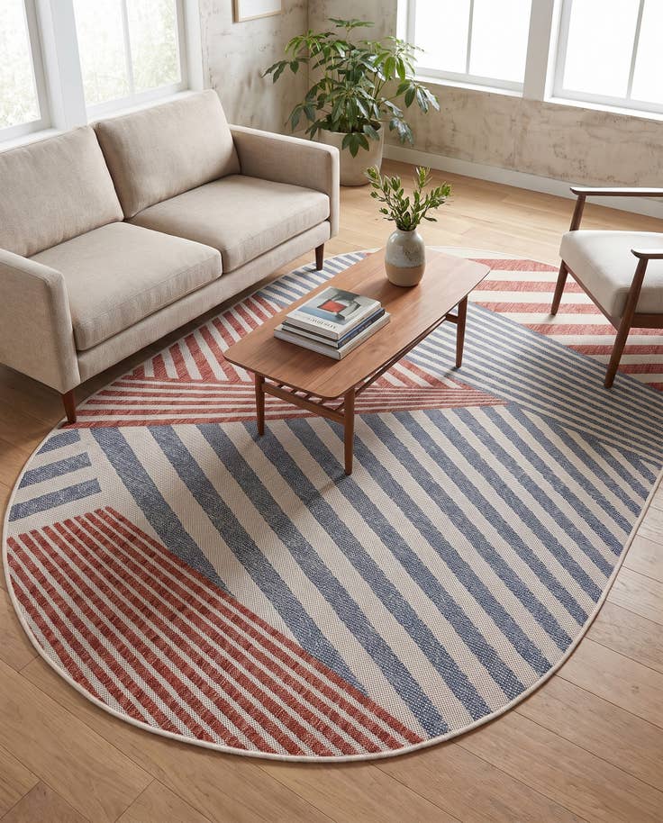Detail image of 5' 3 x 8' Easy-Clean Jill Zarin Indoor / Outdoor Oval Rug