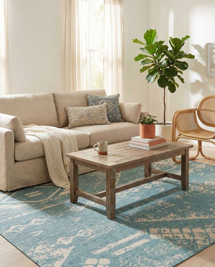 7' x 10' Easy-Clean Bohemian Indoor / Outdoor Rug