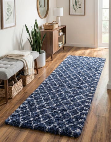 2' 7 x 10' Moroccan Shag Runner Rug