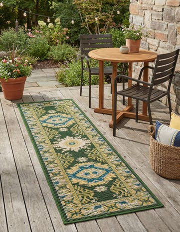 2' x 6' Easy-Clean Baja Indoor / Outdoor Runner Rug
