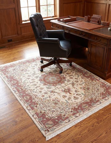 5' x 6' 6 Tabriz Rug