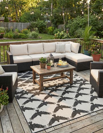 7' 10 x 10' Easy-Clean Modern Indoor / Outdoor Rug