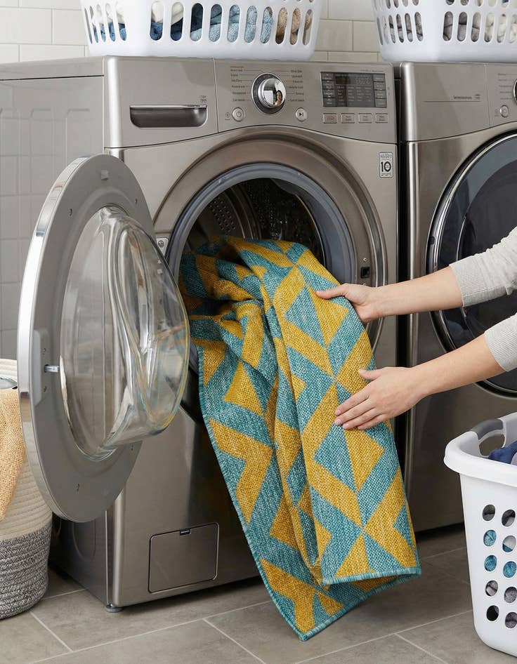 Detail image of 2' x 8'  Washable Jill Zarin Napa Indoor / Outdoor Runner Rug